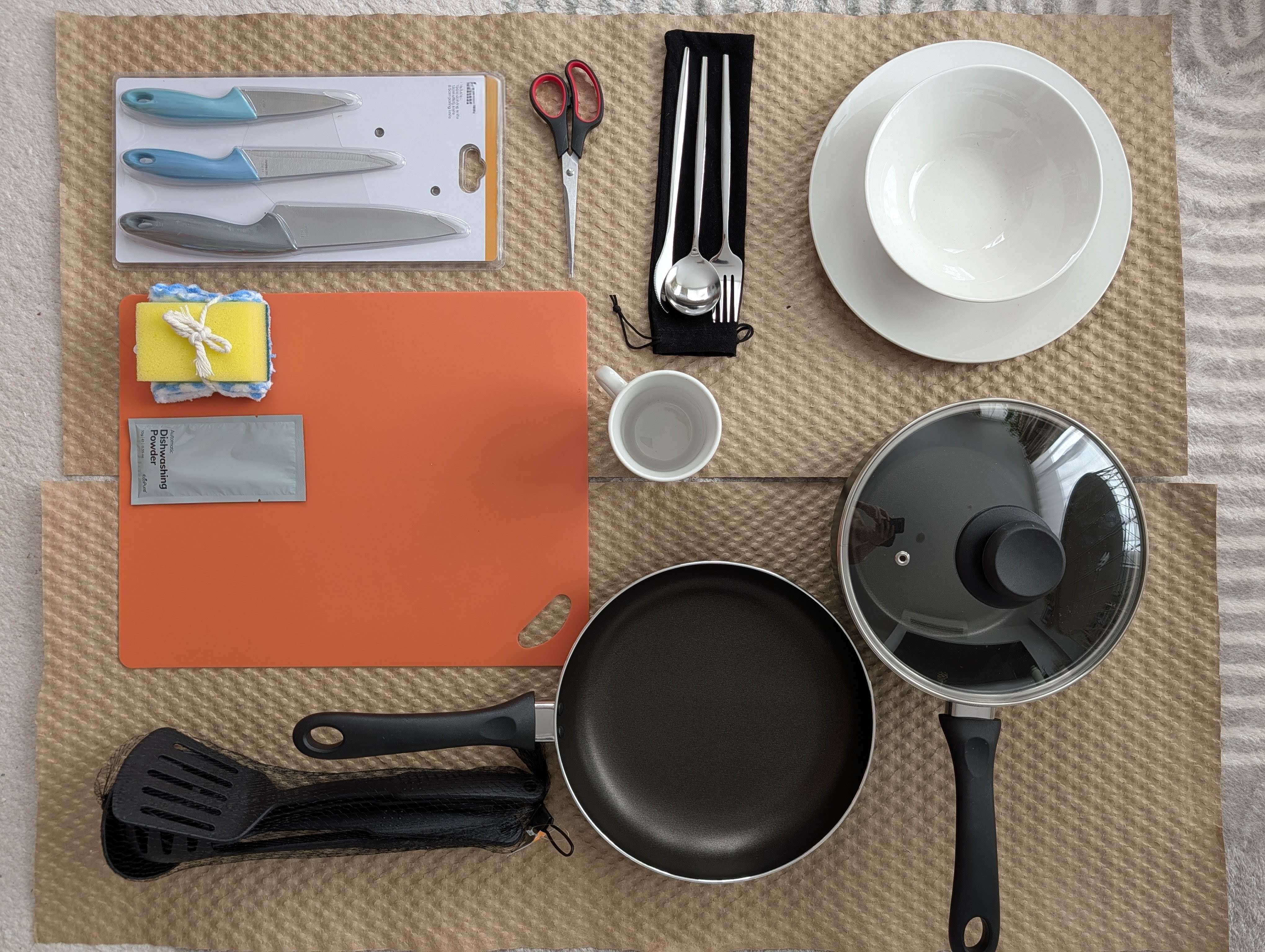 UniHome Kit package contents view